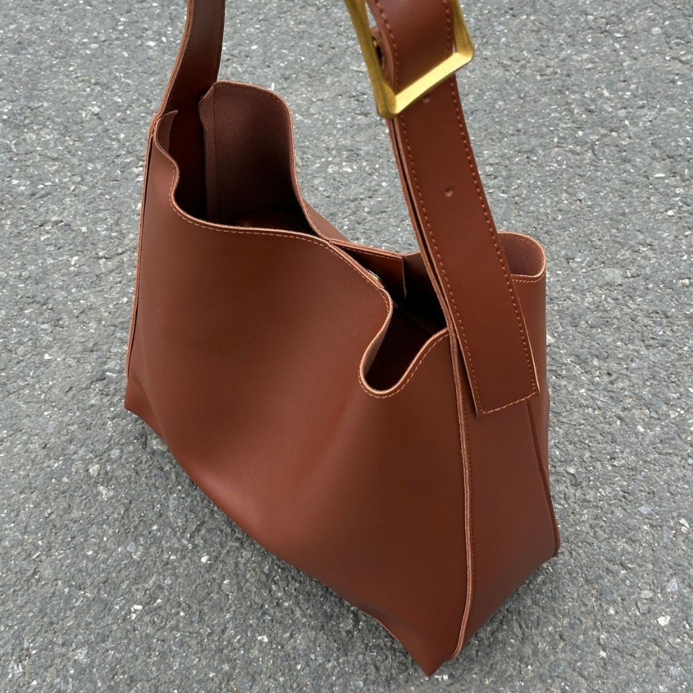 Sac épaule en cuir vegan avec pochette – Livia