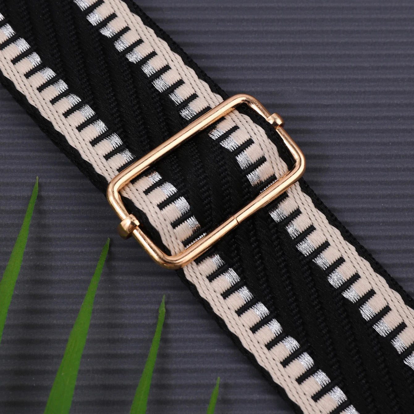 shoulder bag strap