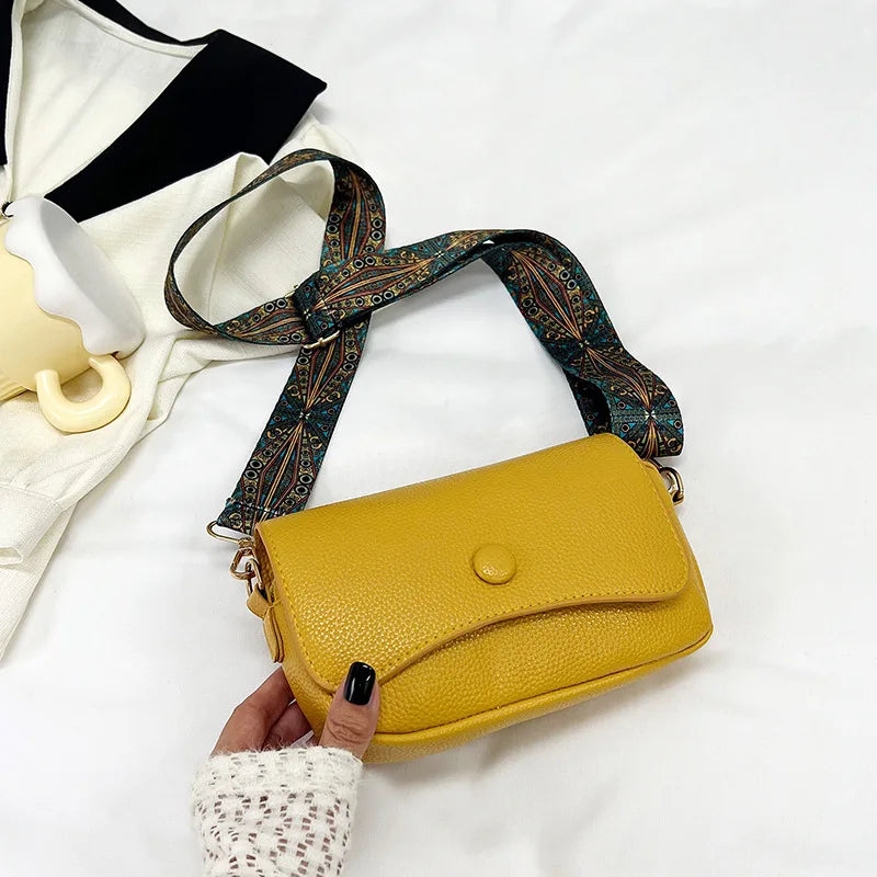 petit sac en bandoulière en cuir végétal Alix
