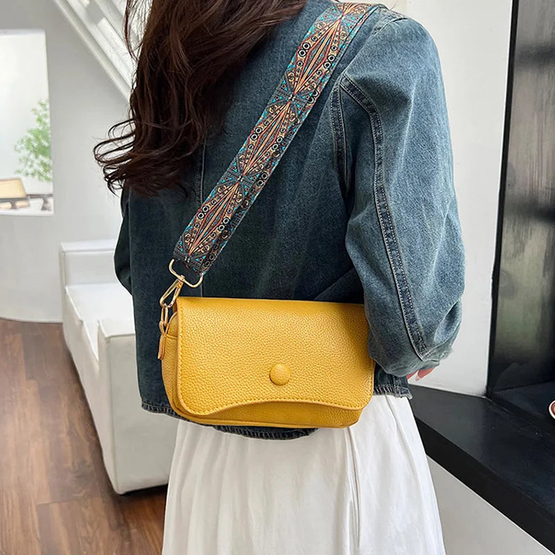 petit sac en bandoulière en cuir végétal Alix