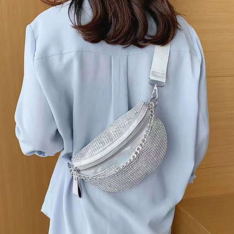 sac banane argenté avec strass Carlotta