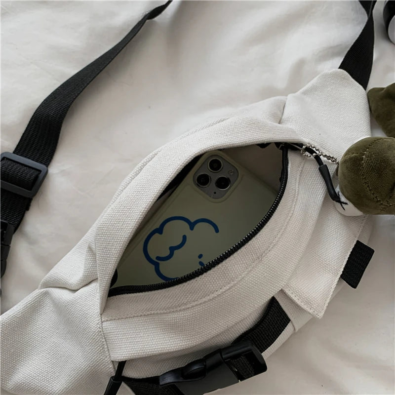 Léa fancy fanny pack