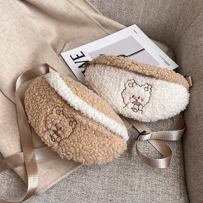 Thérèse furry fanny pack