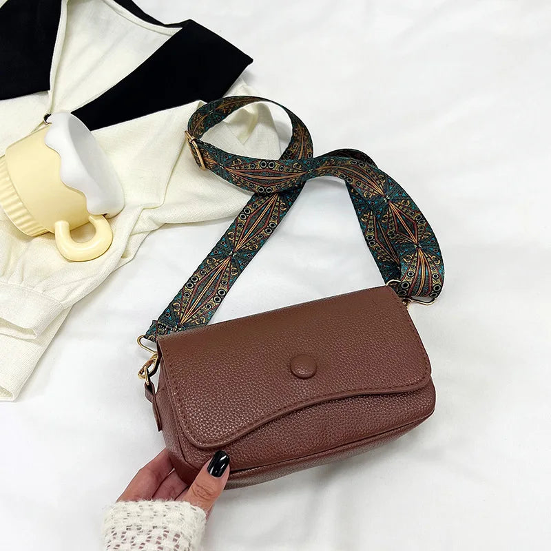 petit sac en bandoulière en cuir végétal Alix