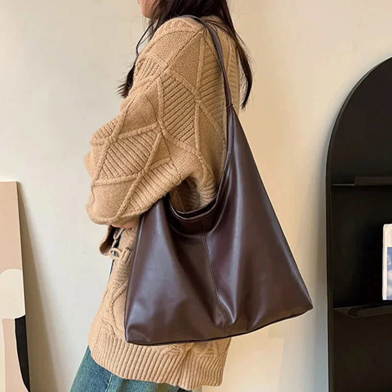 Sac a main fourre tout en cuir femme - Elenya