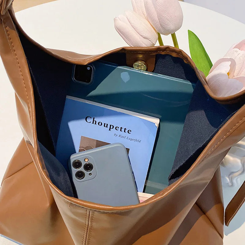 Sac a main fourre tout en cuir femme - Elenya