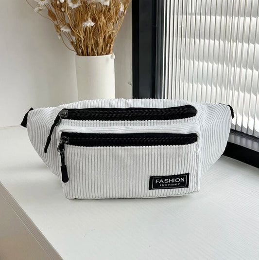 Flavie velvet fanny pack